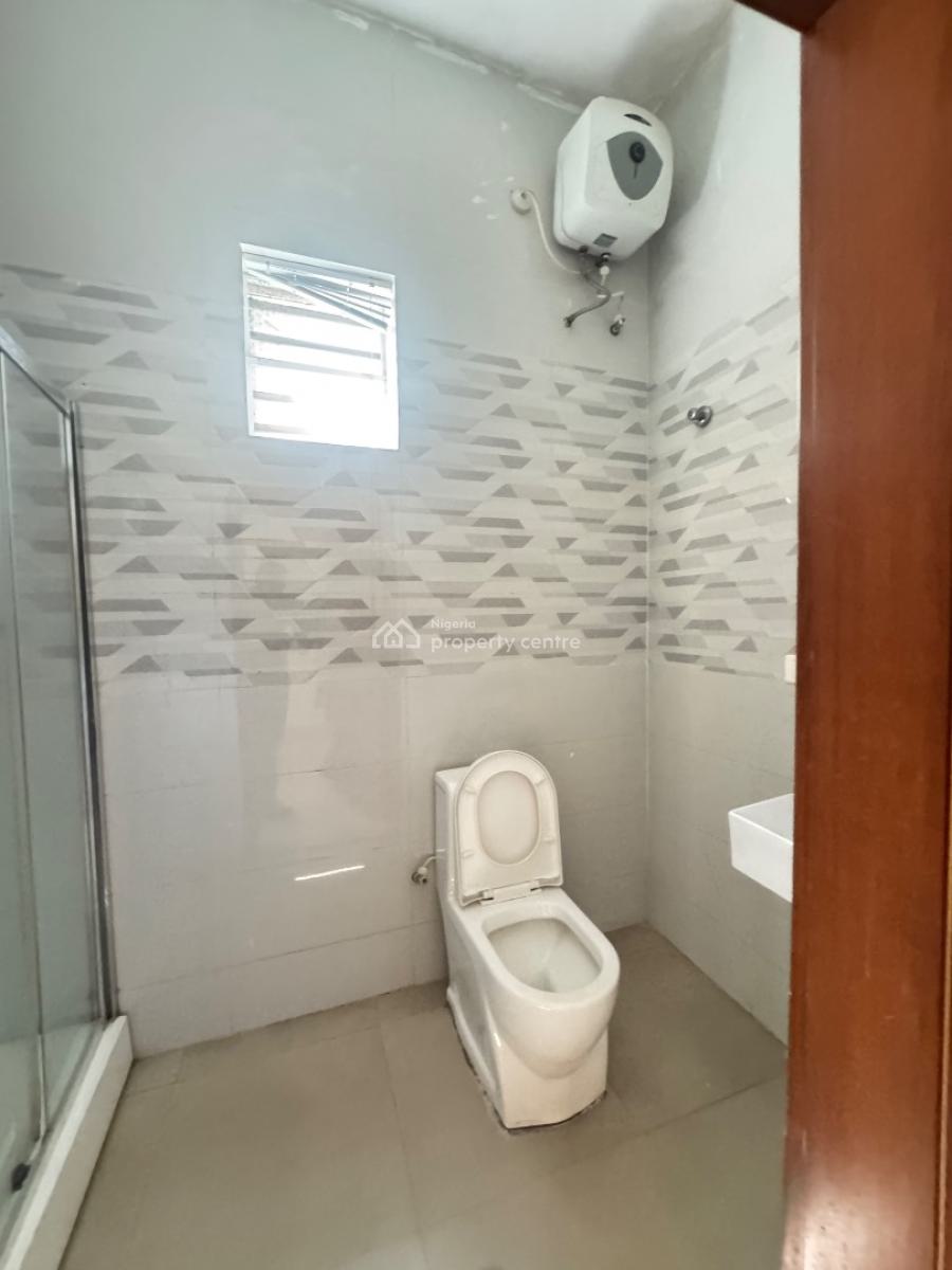 Nice Lovely 3 Bedroom Duplex Self Compound with Bq, Chevron, Lekki, Lagos, Semi-detached Duplex for Rent