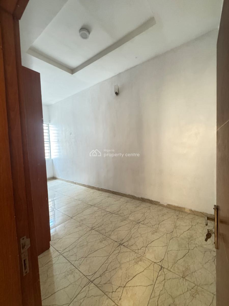 Nice Lovely 3 Bedroom Duplex Self Compound with Bq, Chevron, Lekki, Lagos, Semi-detached Duplex for Rent