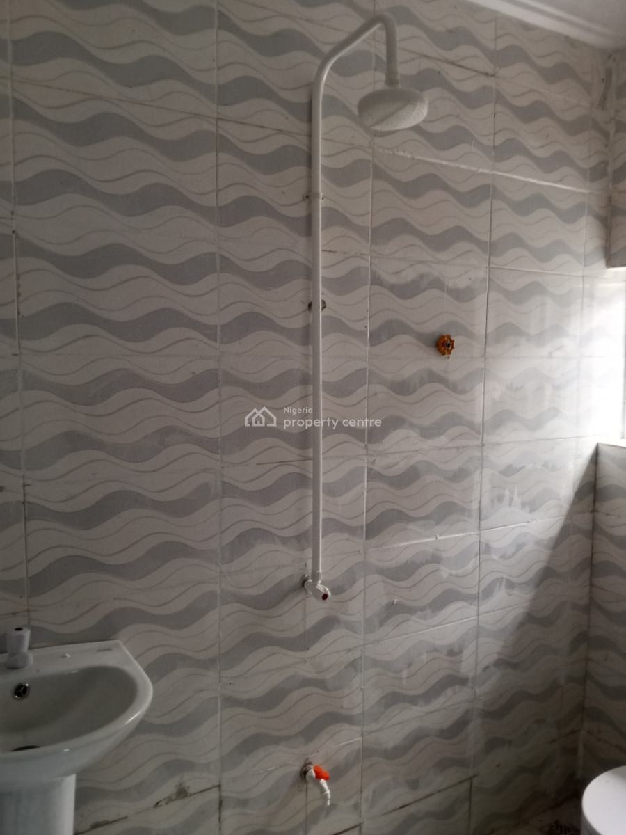 Newly Built 2 Bedroom, Transformer Bucknor Estate, Isolo, Lagos, Flat / Apartment for Rent