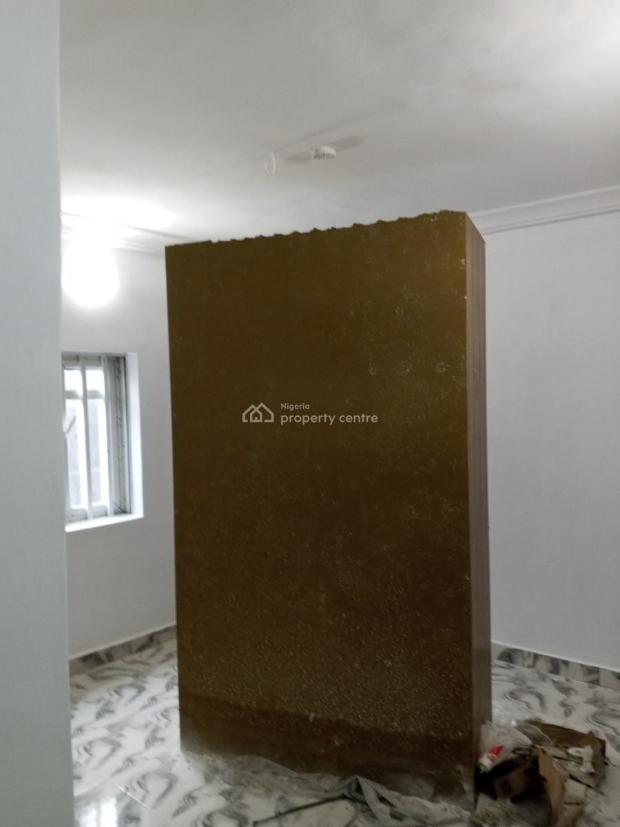 Newly Built 2 Bedroom, Transformer Bucknor Estate, Isolo, Lagos, Flat / Apartment for Rent