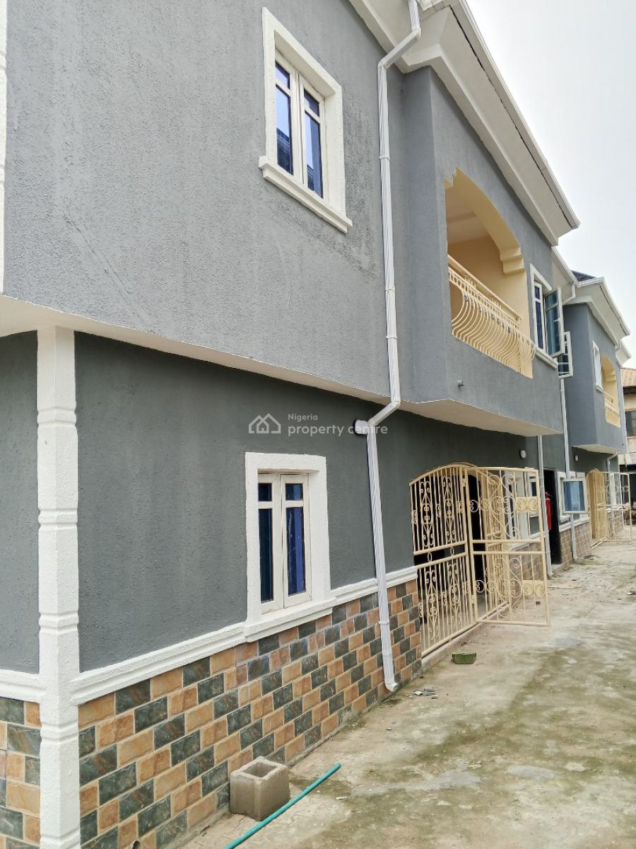 Newly Built 2 Bedroom, Transformer Bucknor Estate, Isolo, Lagos, Flat / Apartment for Rent
