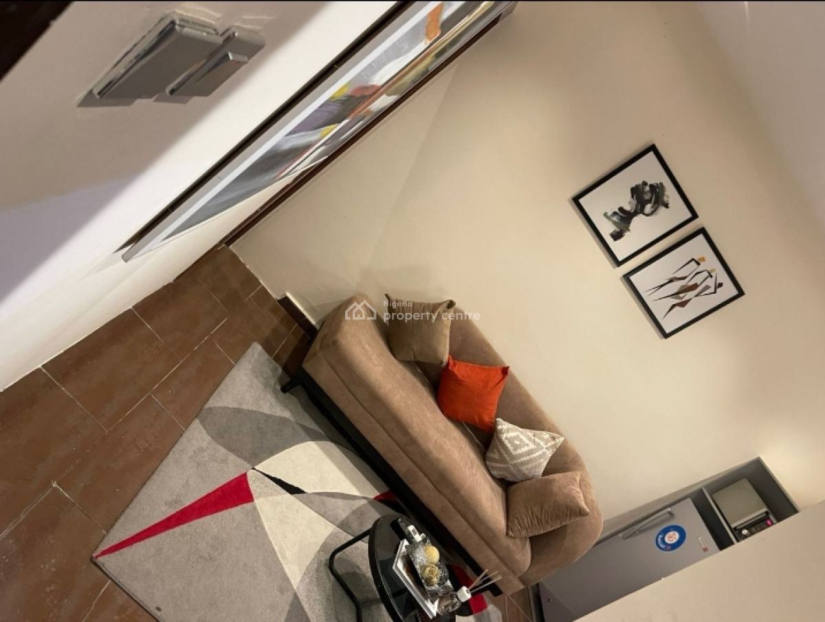 Fully Furnished Mini Flat (upstairs Unit), Quiet Environment, Lekki Phase 1, Lekki, Lagos, Mini Flat (room and Parlour) for Rent