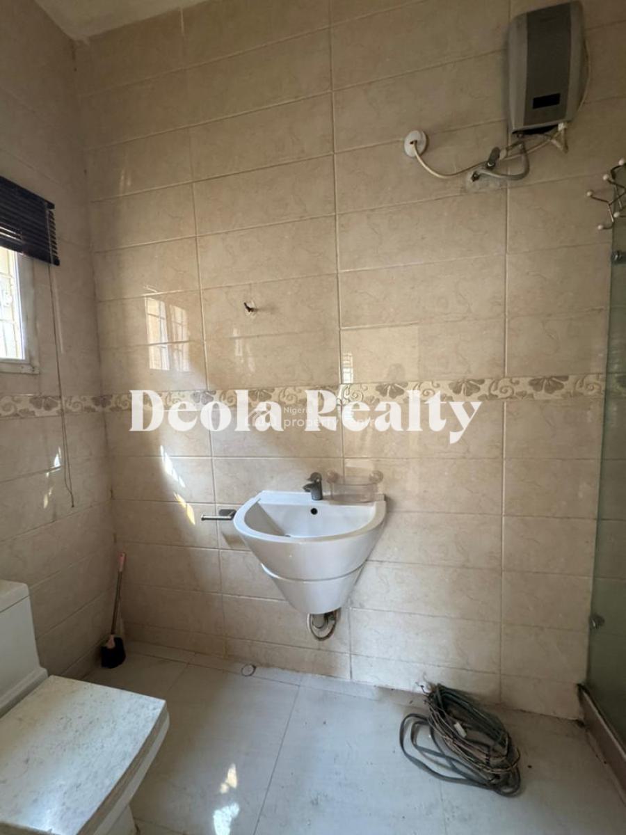 a Clean and Spacious Room Self Contained( Upstairs) Available!!!!, Spg Road, Ologolo, Lekki, Lagos, Self Contain (single Rooms) for Rent