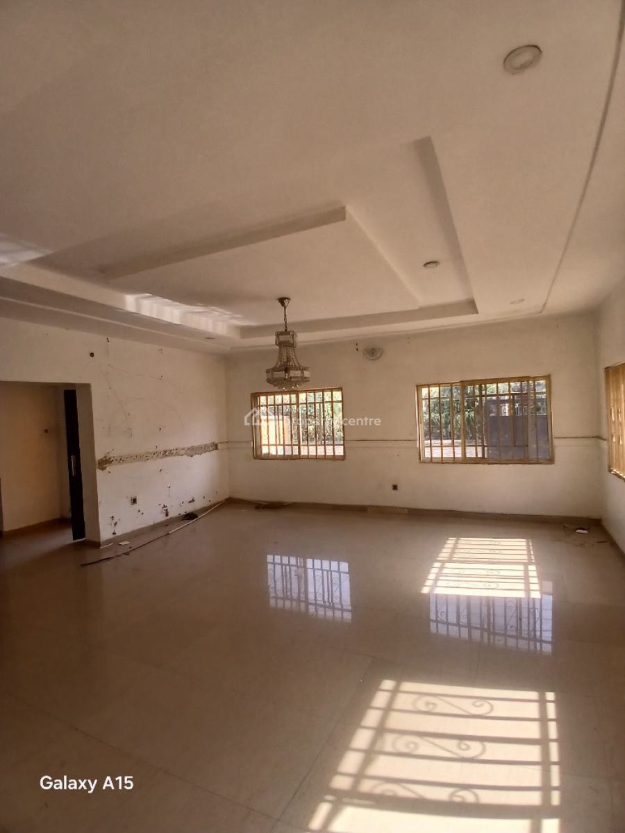 Well Spacious 4 Bedrooms Semidetached Duplex with 2 Living Rooms, Apo, Abuja, Semi-detached Duplex for Rent