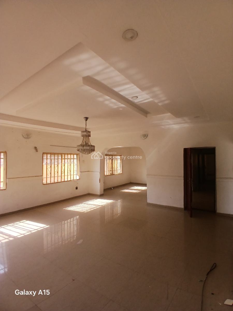 Well Spacious 4 Bedrooms Semidetached Duplex with 2 Living Rooms, Apo, Abuja, Semi-detached Duplex for Rent