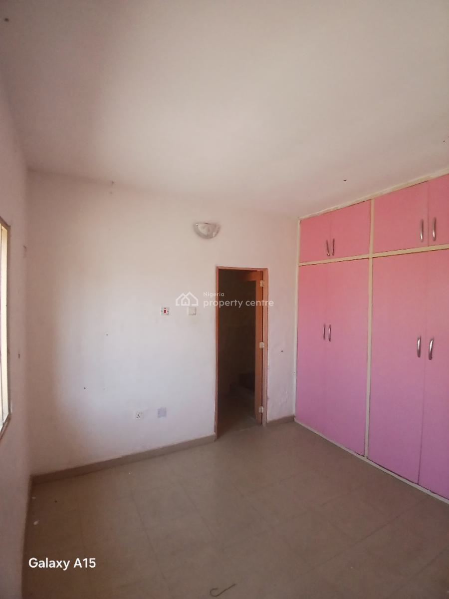 Well Spacious 4 Bedrooms Semidetached Duplex with 2 Living Rooms, Apo, Abuja, Semi-detached Duplex for Rent