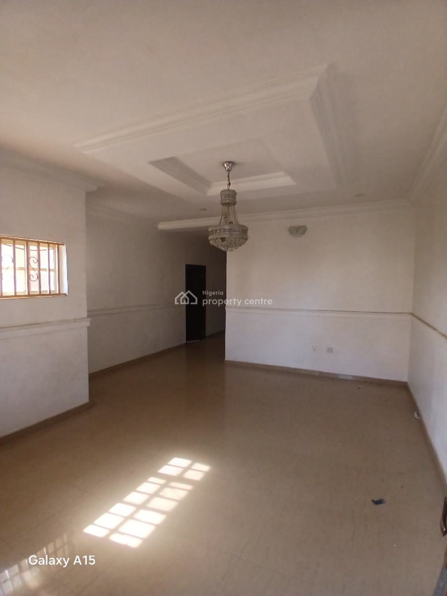 Well Spacious 4 Bedrooms Semidetached Duplex with 2 Living Rooms, Apo, Abuja, Semi-detached Duplex for Rent