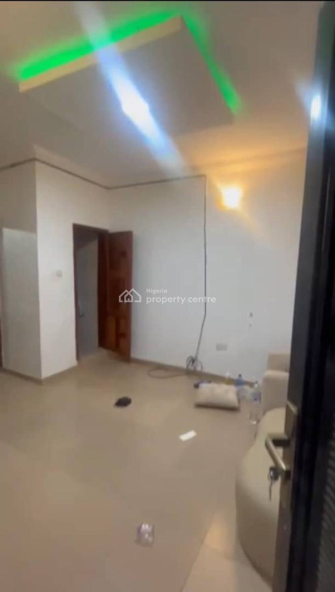 Lovely Sweet Mini Flat, Off Folagoro Road,, Yaba, Lagos, Mini Flat (room and Parlour) for Rent