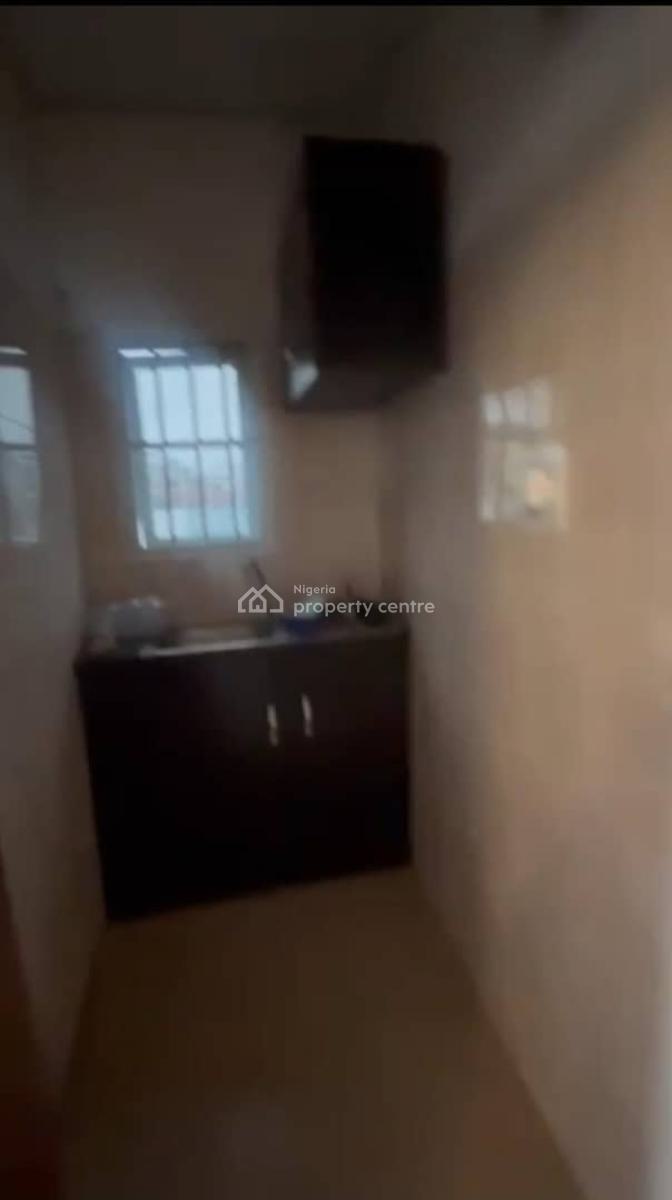 Lovely Sweet Mini Flat, Off Folagoro Road,, Yaba, Lagos, Mini Flat (room and Parlour) for Rent