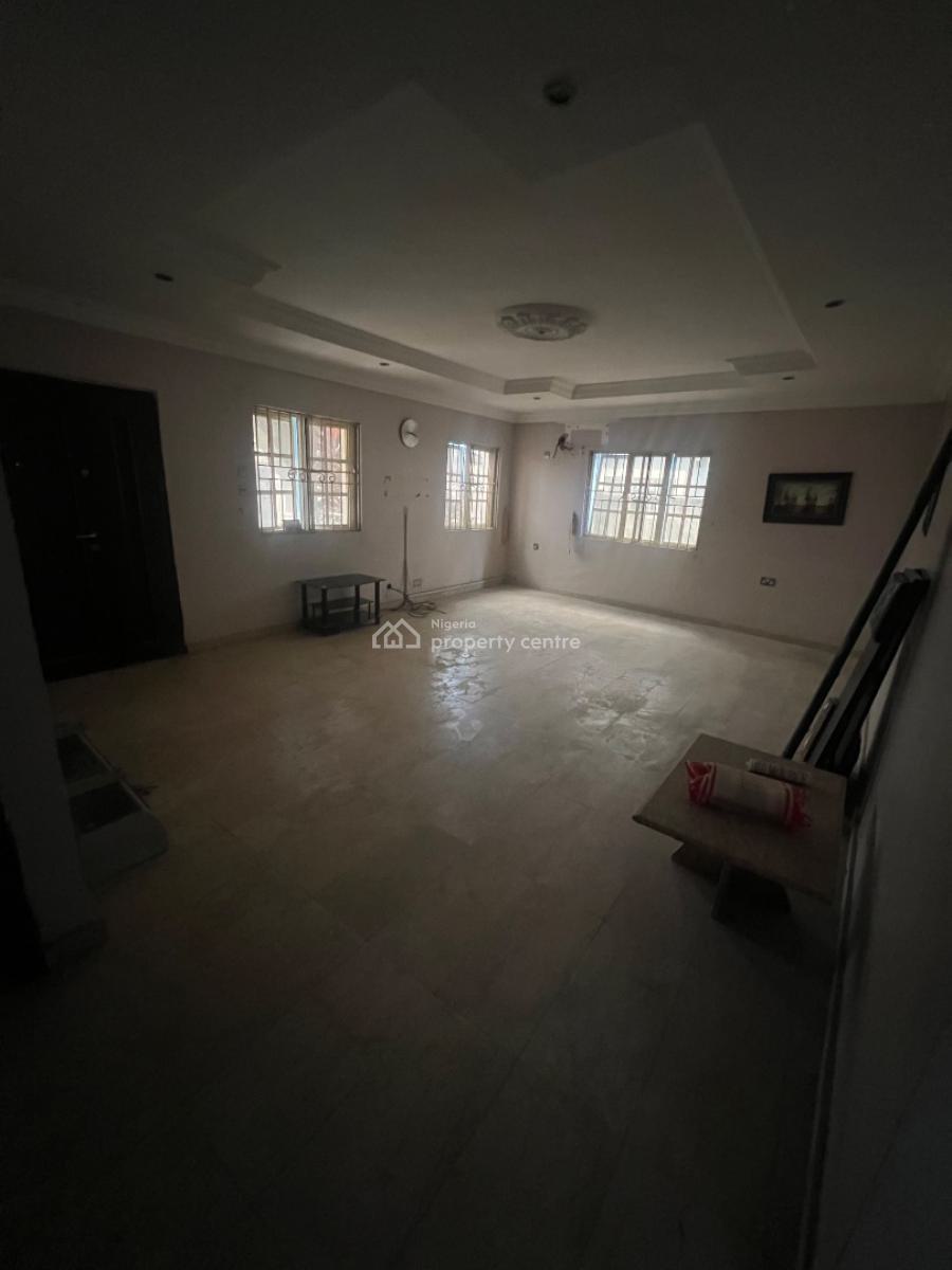 Spacious Multi-room Detached House + 2 Bqs  for Office/commercial Use, Canaan Estate, Sangotedo, Ajah, Lagos, Office Space for Rent