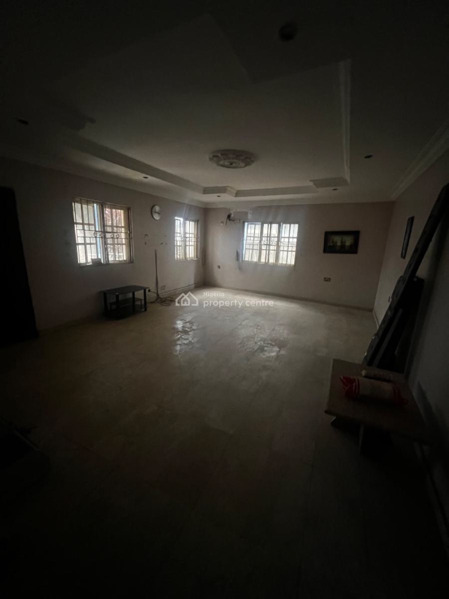 Spacious Multi-room Detached House + 2 Bqs  for Office/commercial Use, Canaan Estate, Sangotedo, Ajah, Lagos, Office Space for Rent