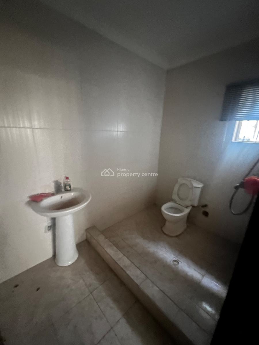 Spacious Multi-room Detached House + 2 Bqs  for Office/commercial Use, Canaan Estate, Sangotedo, Ajah, Lagos, Office Space for Rent