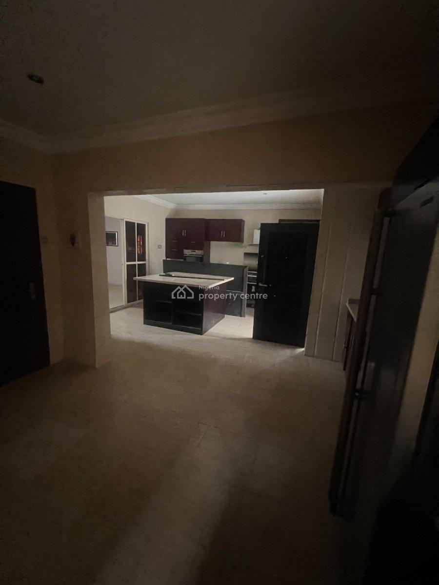 Spacious Multi-room Detached House + 2 Bqs  for Office/commercial Use, Canaan Estate, Sangotedo, Ajah, Lagos, Office Space for Rent