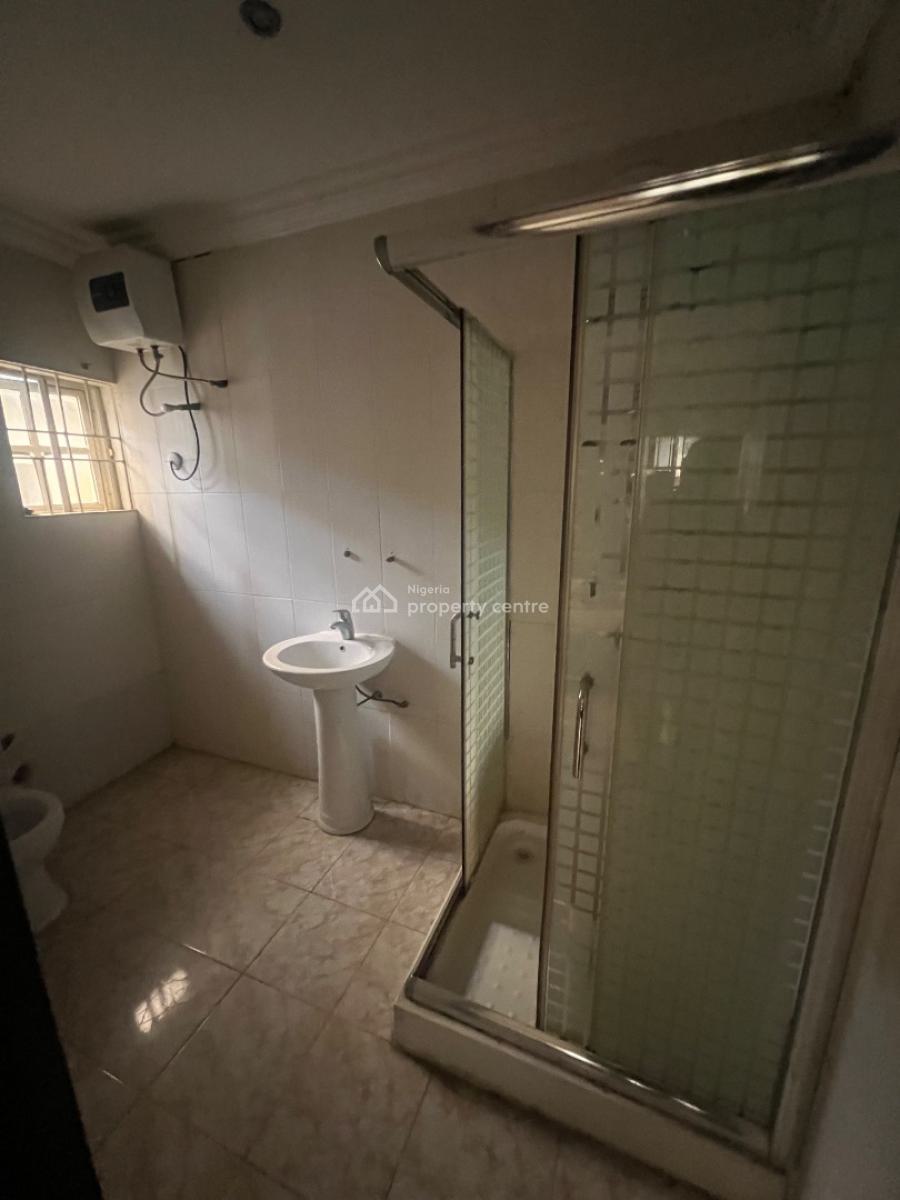 Spacious Multi-room Detached House + 2 Bqs  for Office/commercial Use, Canaan Estate, Sangotedo, Ajah, Lagos, Office Space for Rent