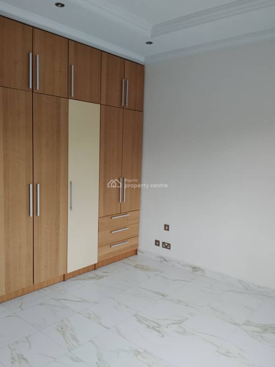 a Well-finished 4br Townhouse with a Fitted Kitchen and Staff Quarters, Off Macpherson Road, Old Ikoyi, Ikoyi, Lagos, House for Rent