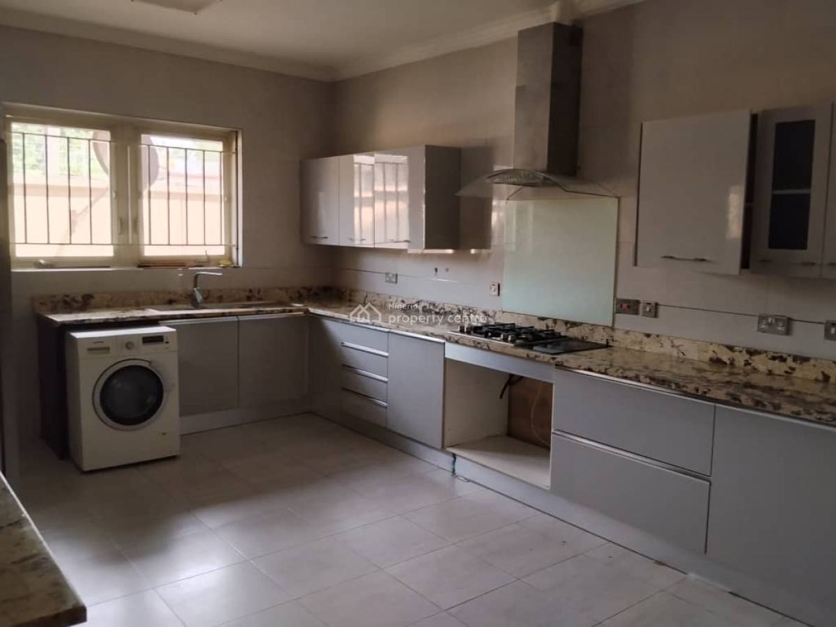 a Well-finished 4br Townhouse with a Fitted Kitchen and Staff Quarters, Off Macpherson Road, Old Ikoyi, Ikoyi, Lagos, House for Rent