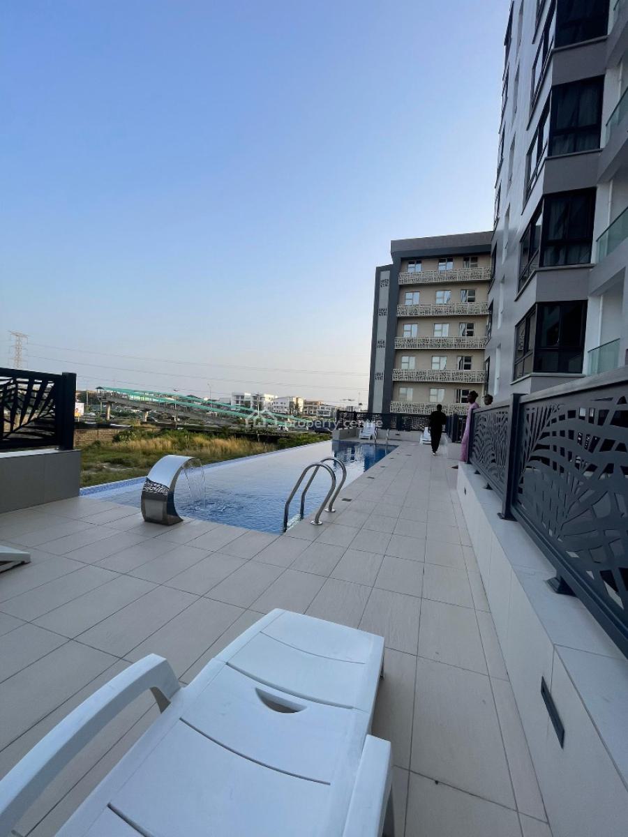 Luxurious 3 Bedroom Penthouse with Bq,  Pool, Gym and Elevator, Lekki Phase 1, Lekki, Lagos, Flat / Apartment for Sale