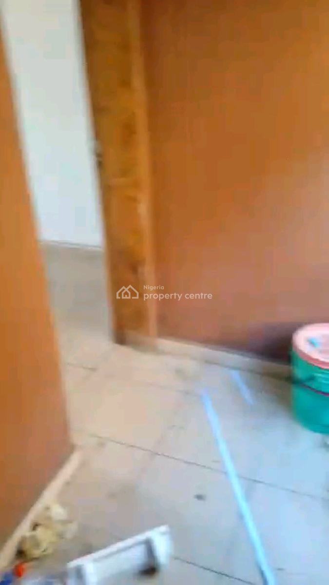 Very Big and Lovely  Miniflat Upstairs 2t,1b,, Ogudu, Lagos, Mini Flat (room and Parlour) for Rent