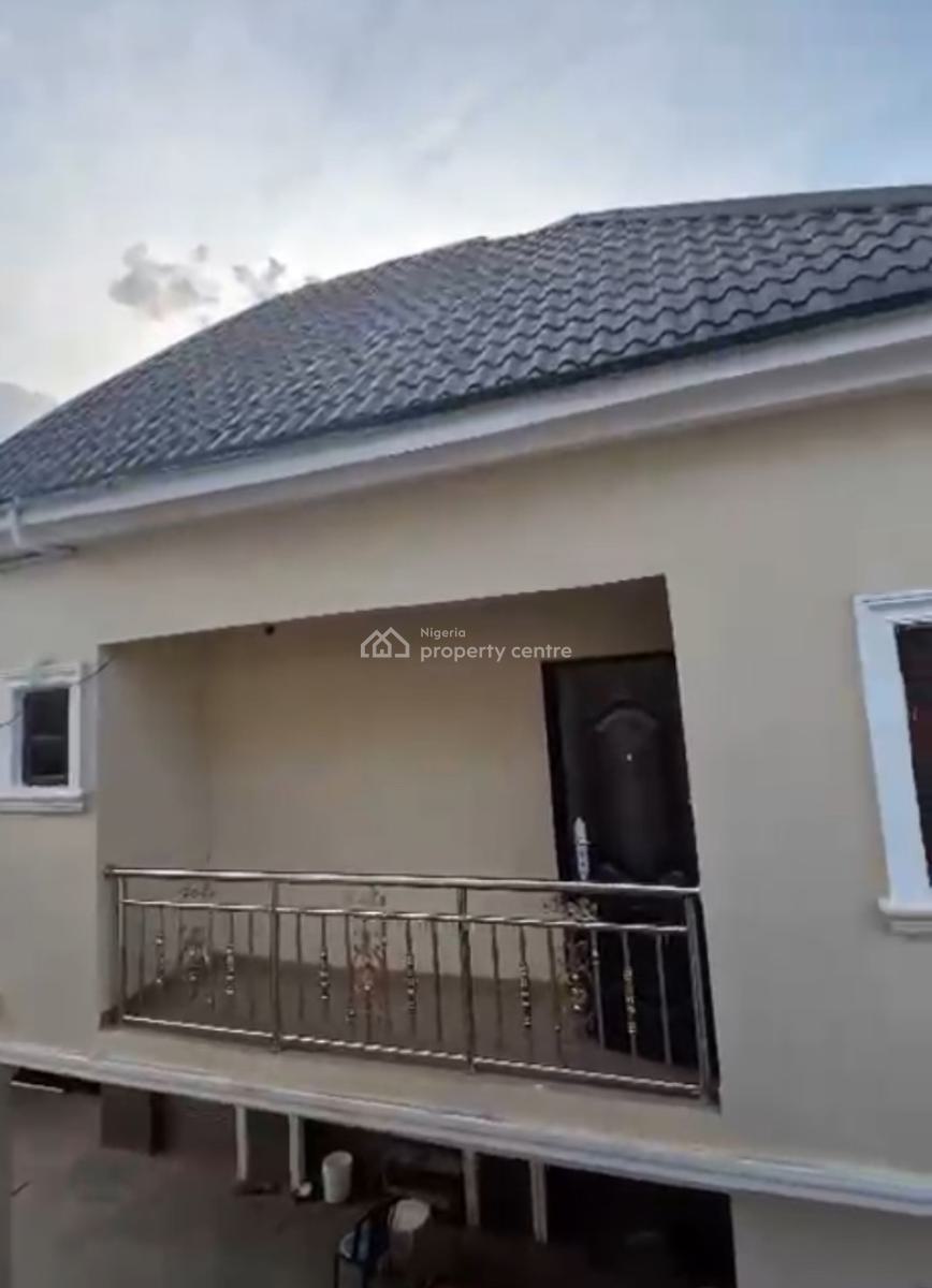 Luxury 3 Bedroom Duplex, Nkata Bende Rd, Umuahia, Abia, Detached Duplex for Sale