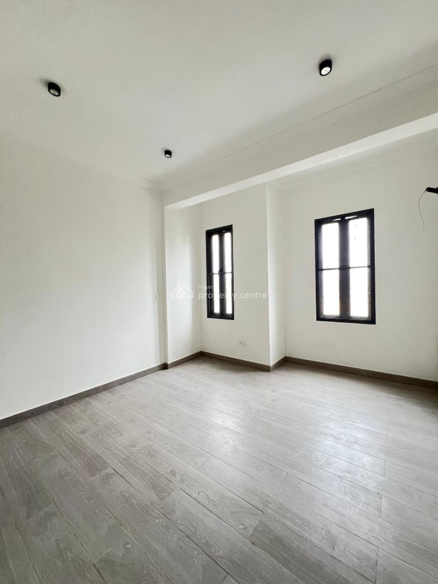 Newly Built 3 Bedroom Apartment with an Elevator and Swimming Pool, Lekki Phase 1, Lekki, Lagos, Flat / Apartment for Sale