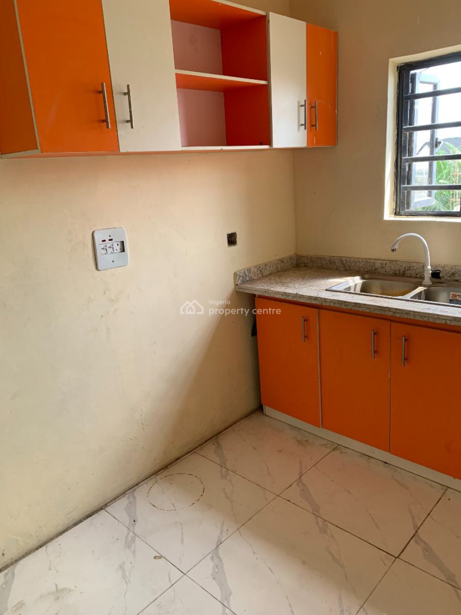 Tastefully Finished 2 Bedroom Upstairs, Abijo, Destiny Homes Estate, Ajah, Lagos, Flat / Apartment for Rent