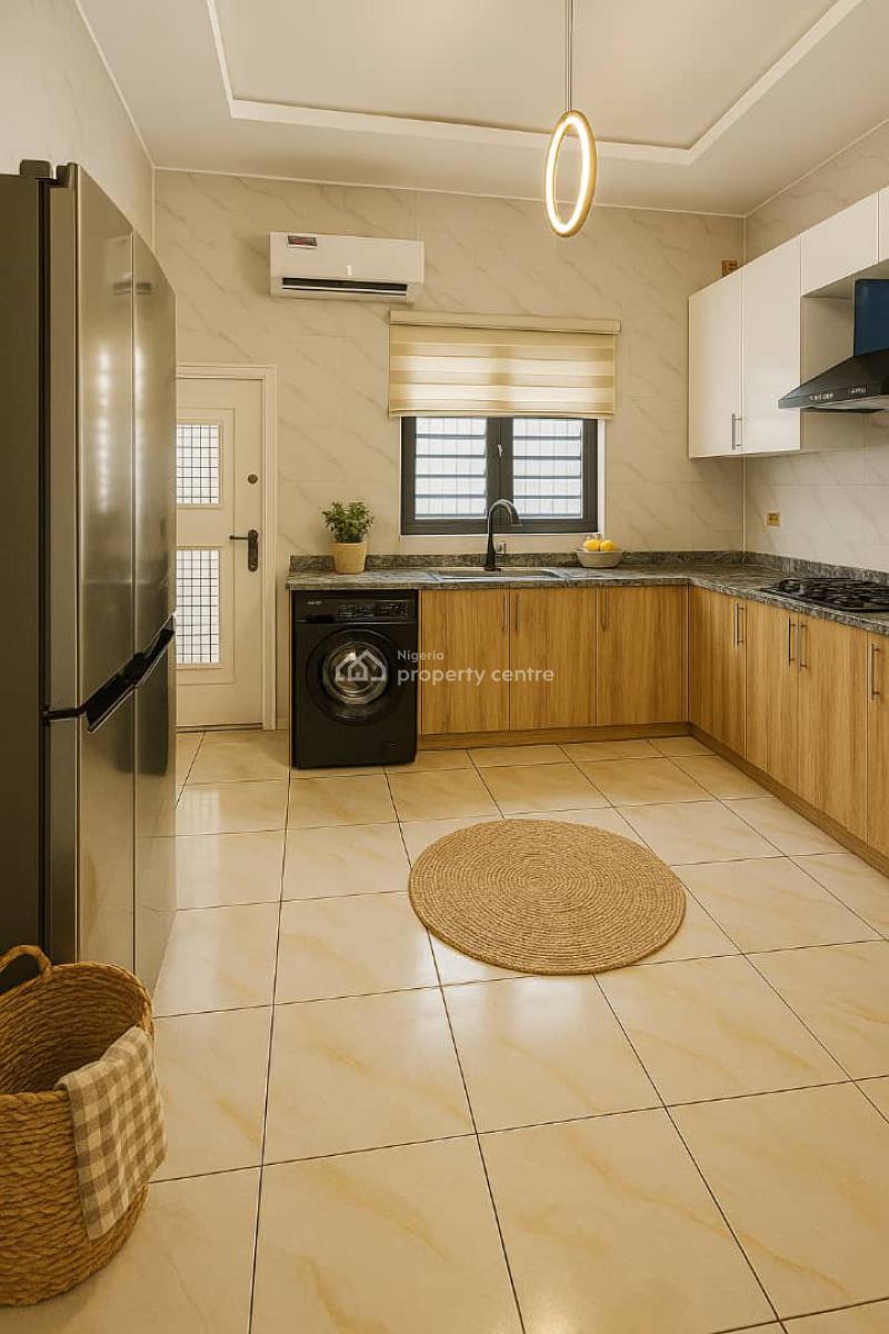 a 4bedroom Semi Detached Apartment, Orchid, Lekki, Lagos, Flat / Apartment Short Let