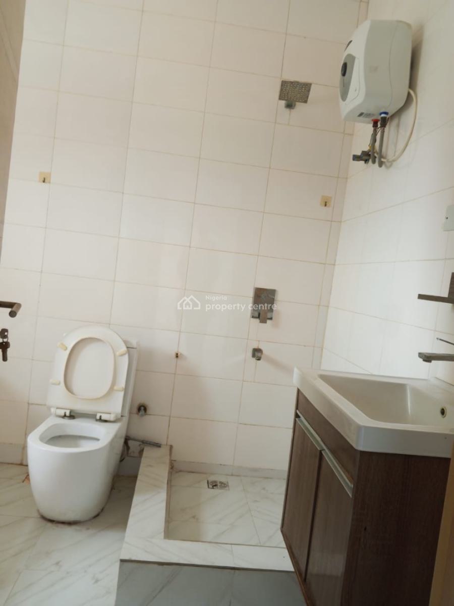 Serviced 1bedroom Apartment and Self Contained Upstairs En-suite, Ikota Villa Estate, Ikota, Lekki, Lagos, Flat / Apartment for Rent