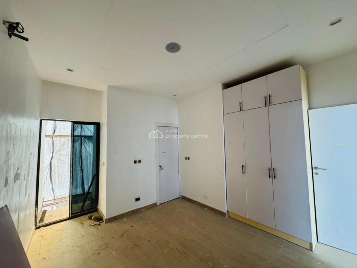 (direct Brief) 3 Bedroom Apartments with Bq, Oduduwa Crescent, Ikeja Gra, Ikeja, Lagos, Flat / Apartment for Sale