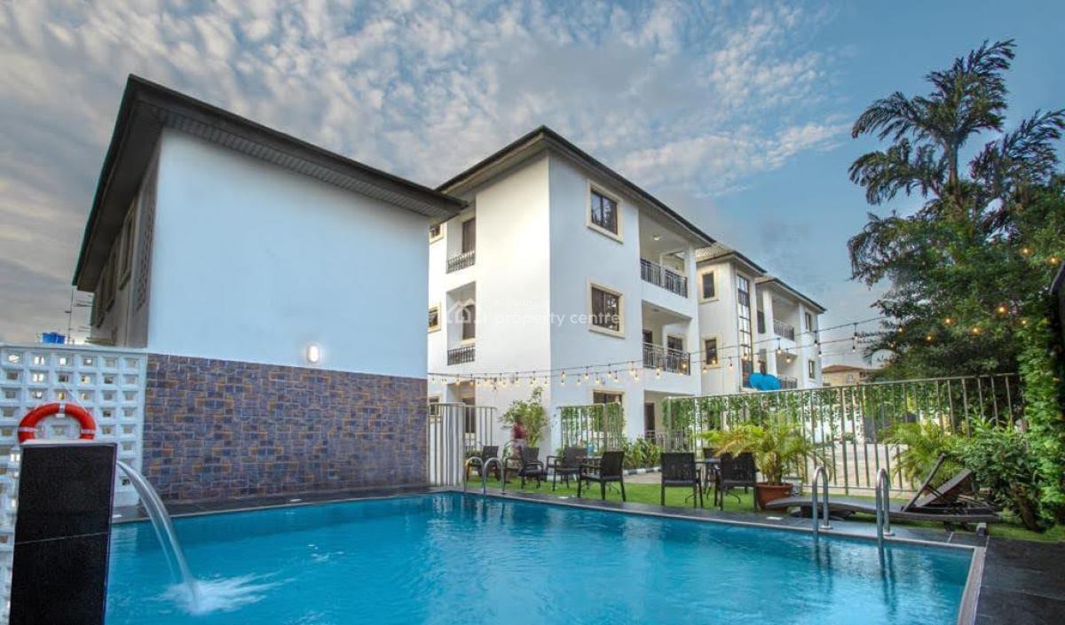 3 Bedrooms Fully Fitted Space with Attached Ante-room, Off Palace Road, Oniru, Victoria Island (vi), Lagos, Flat / Apartment for Rent