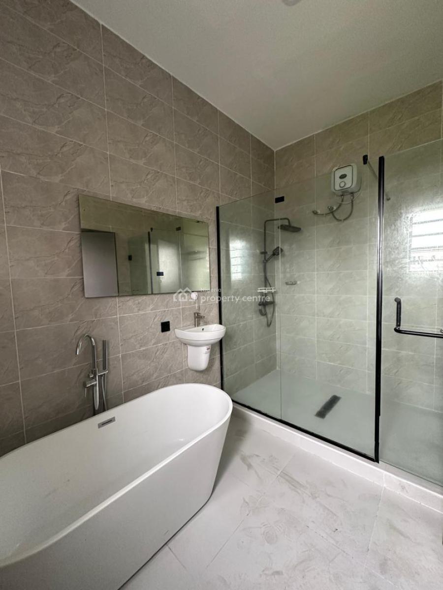 Lovely 5 Bedroom Fully Detached Duplex with Bq, Vgc, Lekki, Lagos, Detached Duplex for Sale