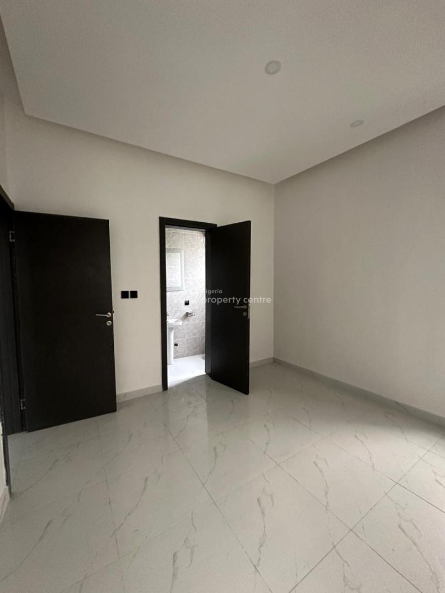 Lovely 5 Bedroom Fully Detached Duplex with Bq, Vgc, Lekki, Lagos, Detached Duplex for Sale
