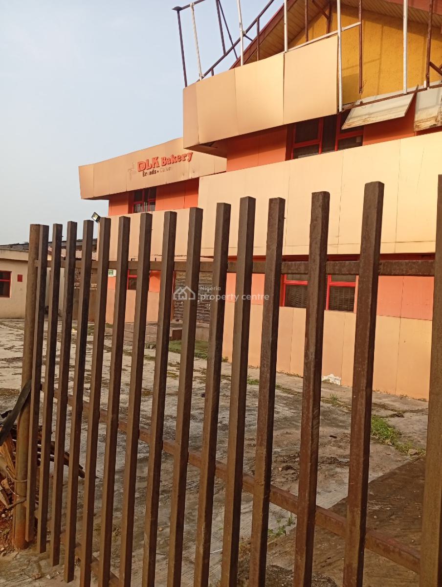 Demolishable Structure on 900sqm, Egbeda, Alimosho, Lagos, Commercial Land for Sale