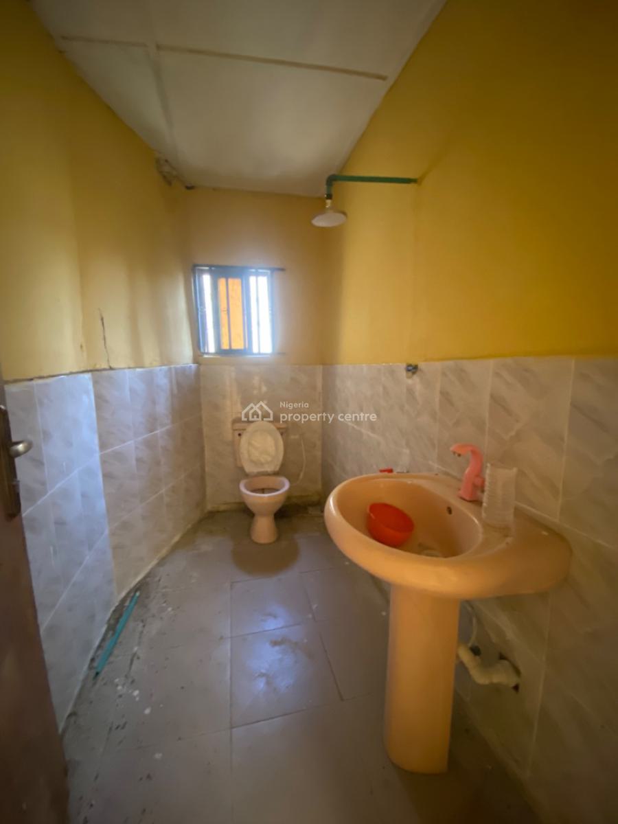 Executive Sweet Roomself Contained Apartment, Ado Road Ajah, Ajah, Lagos, Mini Flat (room and Parlour) for Rent