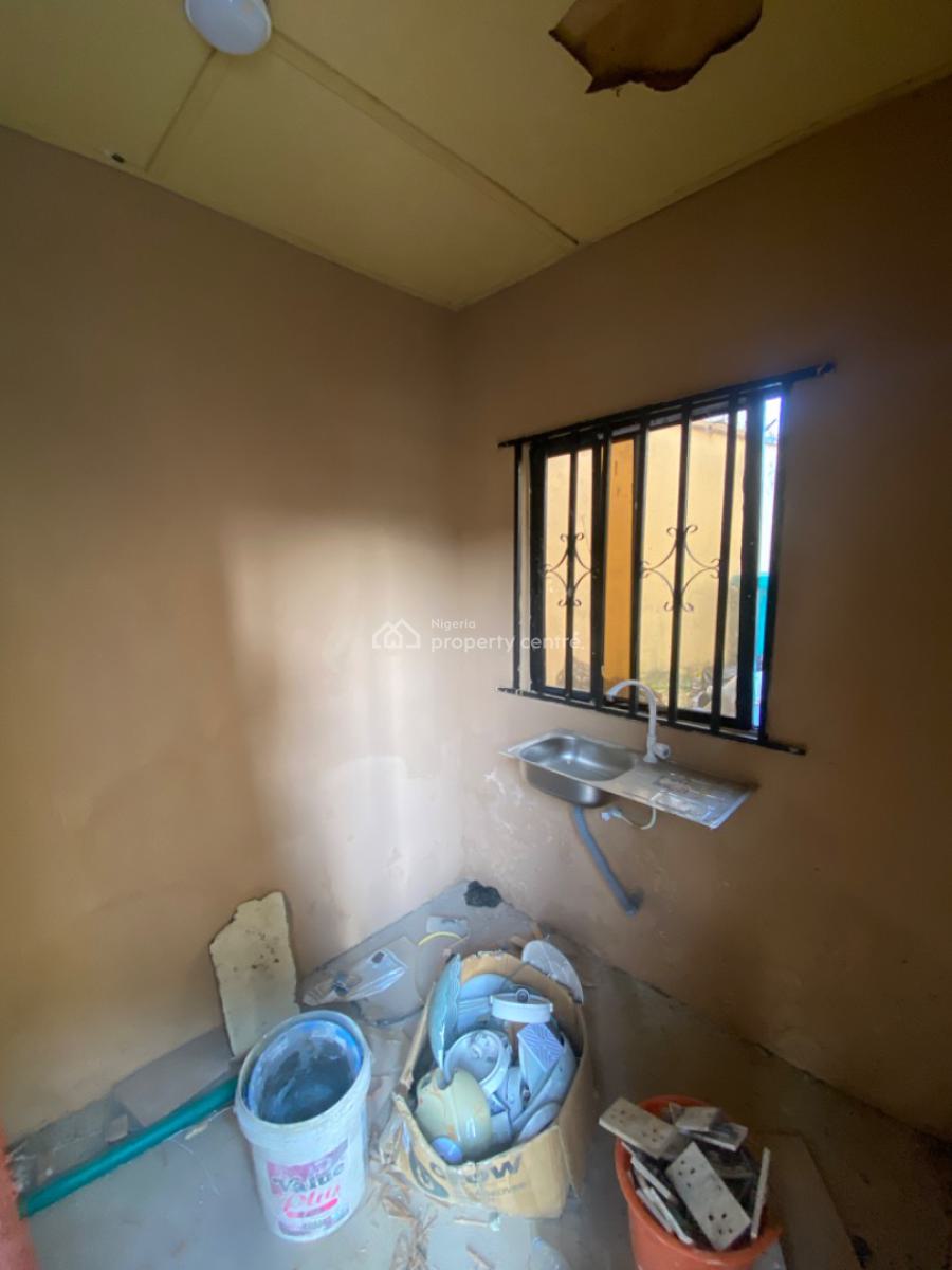 Executive Sweet Roomself Contained Apartment, Ado Road Ajah, Ajah, Lagos, Mini Flat (room and Parlour) for Rent