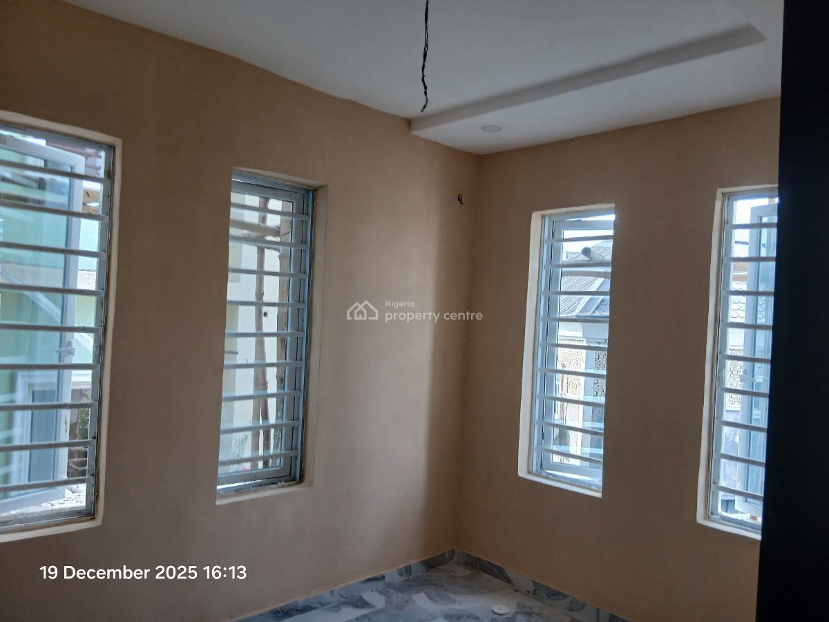 a Newly Built Spacious 2 Bedroom Flat Ensuite, Off Hughes Avenue, Alagomeji, Yaba, Lagos, Flat / Apartment for Rent