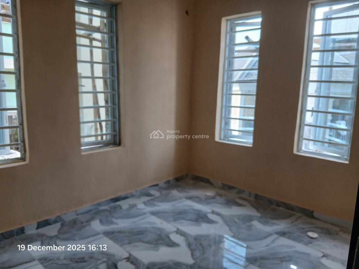 a Newly Built Spacious 2 Bedroom Flat Ensuite, Off Hughes Avenue, Alagomeji, Yaba, Lagos, Flat / Apartment for Rent