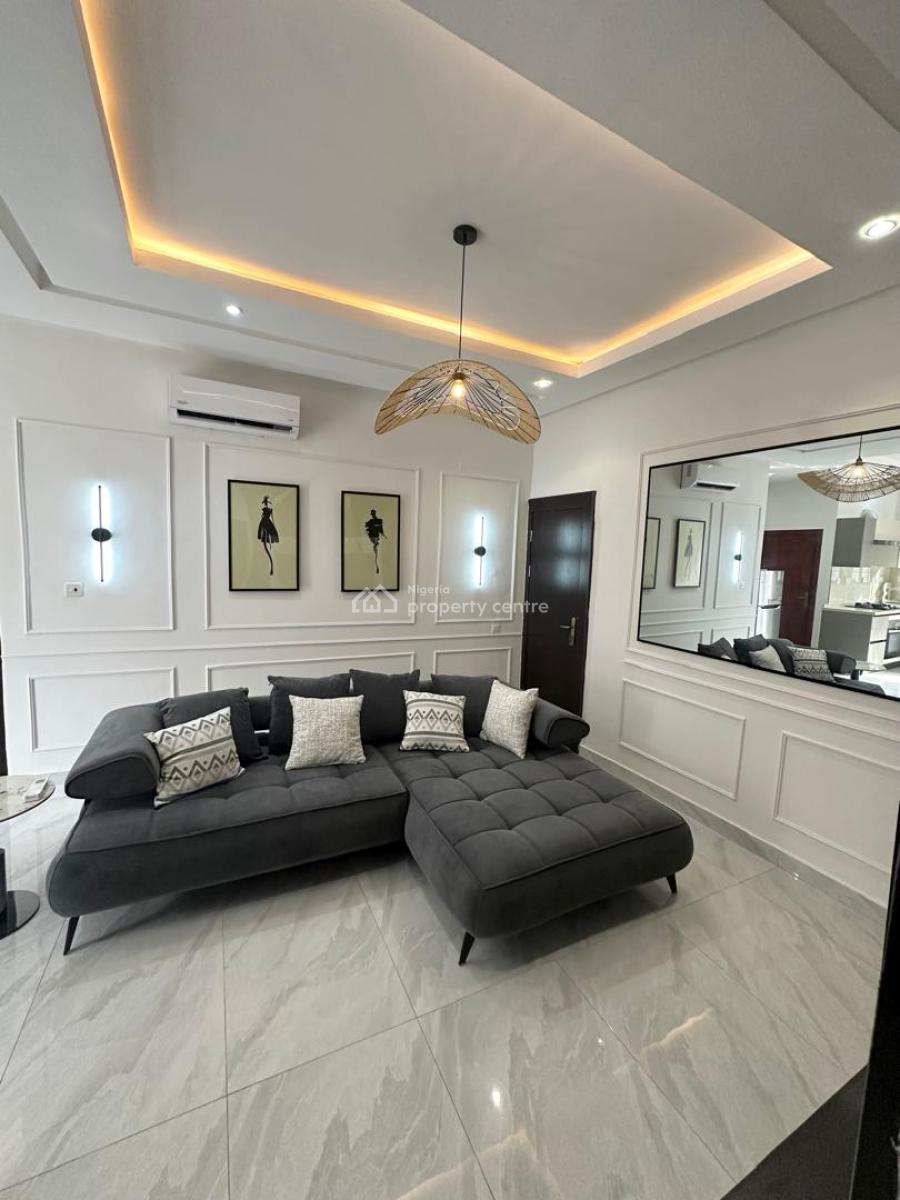 Spacious Furnished Onebedroom and Parlour at Lekki Right, Lekki Right, Lekki Phase 1, Lekki, Lagos, Mini Flat (room and Parlour) Short Let