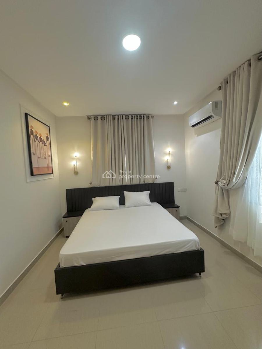 Spacious Furnished Onebedroom and Parlour at Lekki Right, Lekki Right, Lekki Phase 1, Lekki, Lagos, Mini Flat (room and Parlour) Short Let