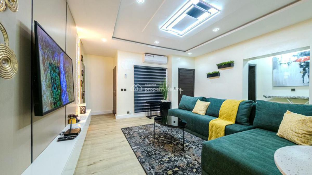 Exquisite 2 Bedroom Apartment, Lekki Phase 1, Lekki, Lagos, Flat / Apartment Short Let
