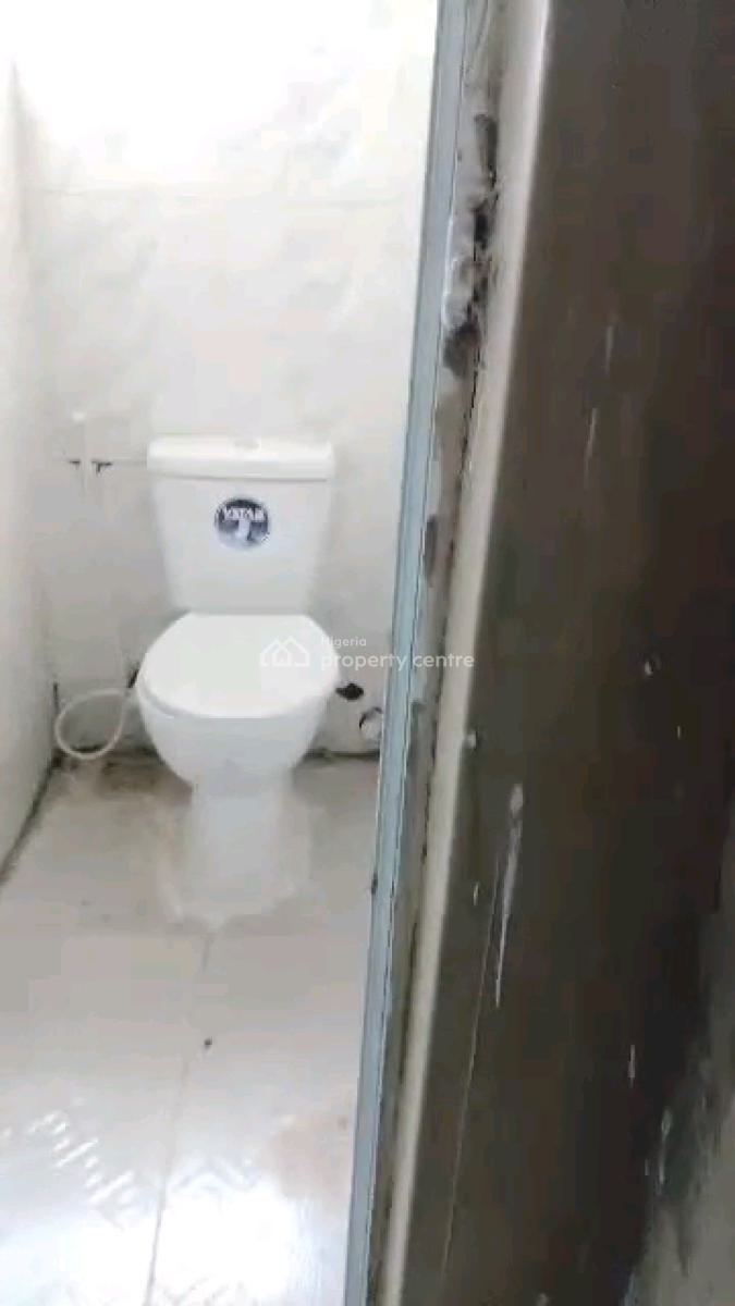 Newly Built Mini Flat, Off Pedro Road, Ladilak, Shomolu, Lagos, Mini Flat (room and Parlour) for Rent