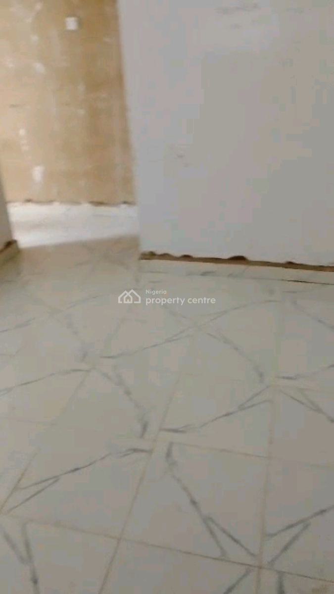 Newly Built Mini Flat, Off Pedro Road, Ladilak, Shomolu, Lagos, Mini Flat (room and Parlour) for Rent