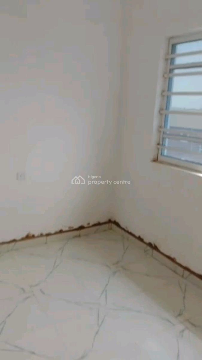 Newly Built Mini Flat, Off Pedro Road, Ladilak, Shomolu, Lagos, Mini Flat (room and Parlour) for Rent