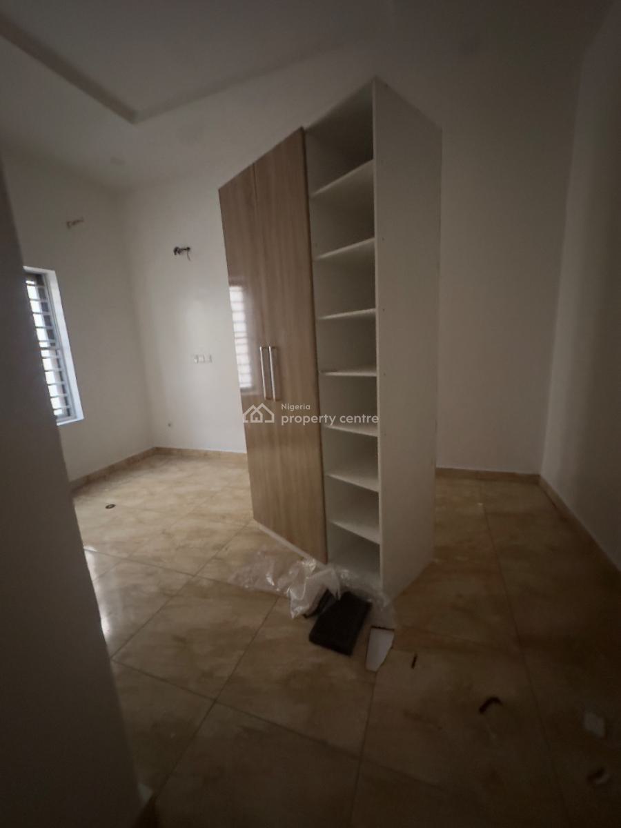 Four Bedroom Terrace, Orchid, Lekki Phase 2, Lekki, Lagos, Terraced Duplex for Rent