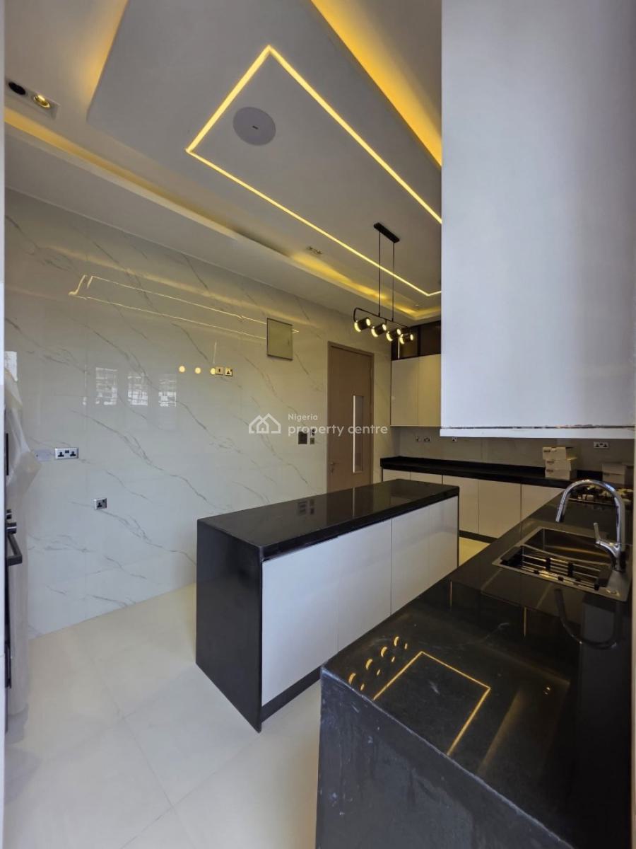 5 Bedroom Detached House with Pool, Lekki Phase 1, Lekki, Lagos, Detached Duplex for Sale