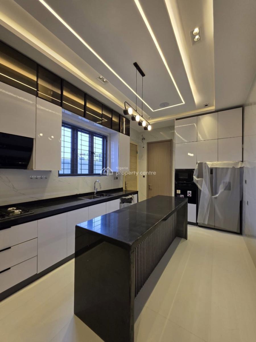 5 Bedroom Detached House with Pool, Lekki Phase 1, Lekki, Lagos, Detached Duplex for Sale