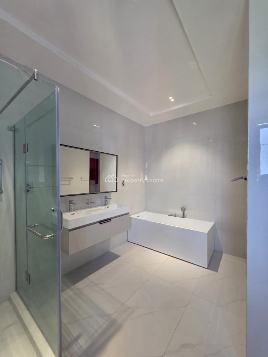 5 Bedroom Detached House with Pool, Lekki Phase 1, Lekki, Lagos, Detached Duplex for Sale