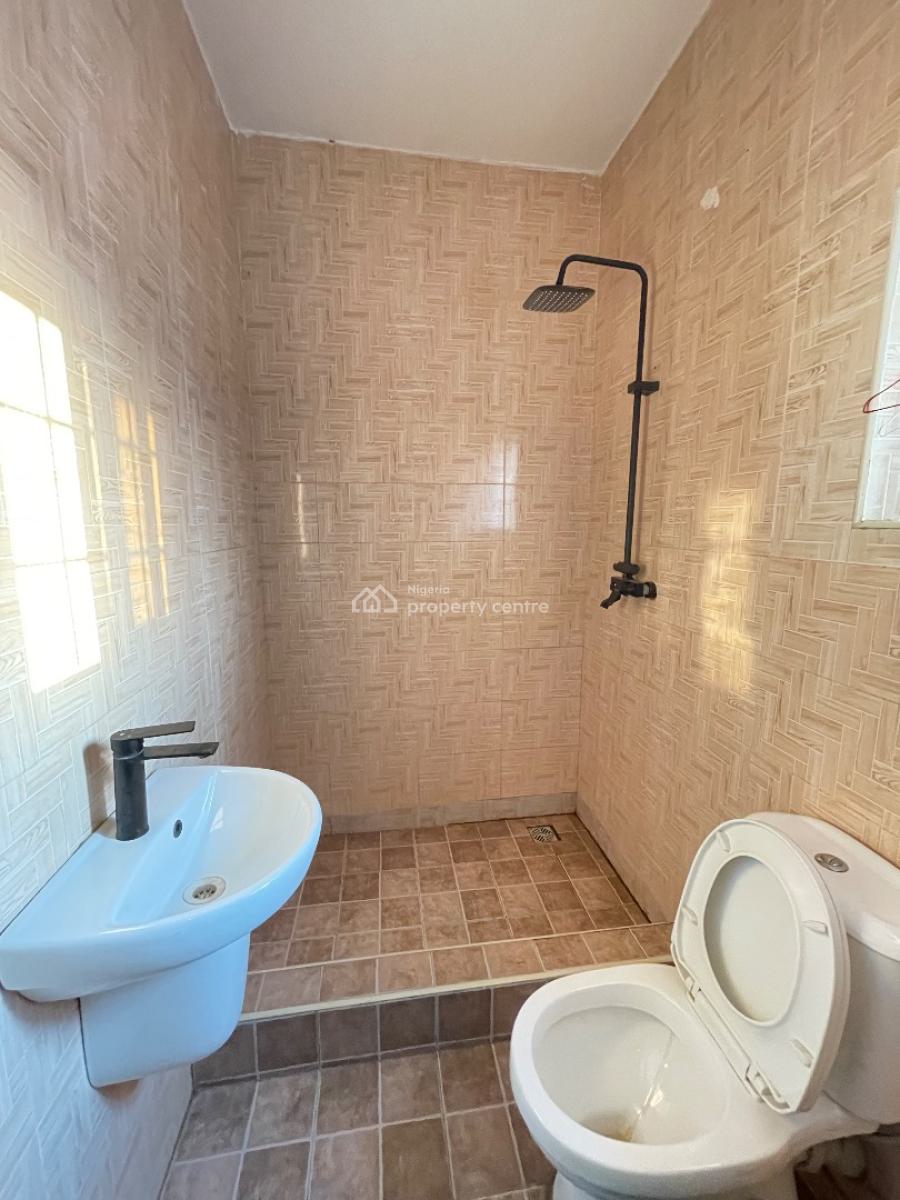 2-bedroom Spacious Apartment, Ogombo,ajah,lagos, Ogombo, Ajah, Lagos, Flat / Apartment for Rent