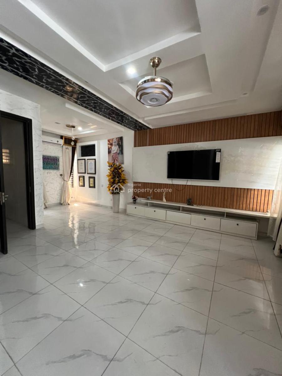 Classic 4 Bedroom Terrace Duplex with Pool and Gym in a Secure Estate, Orchid, Lekki, Lagos, Terraced Duplex for Sale