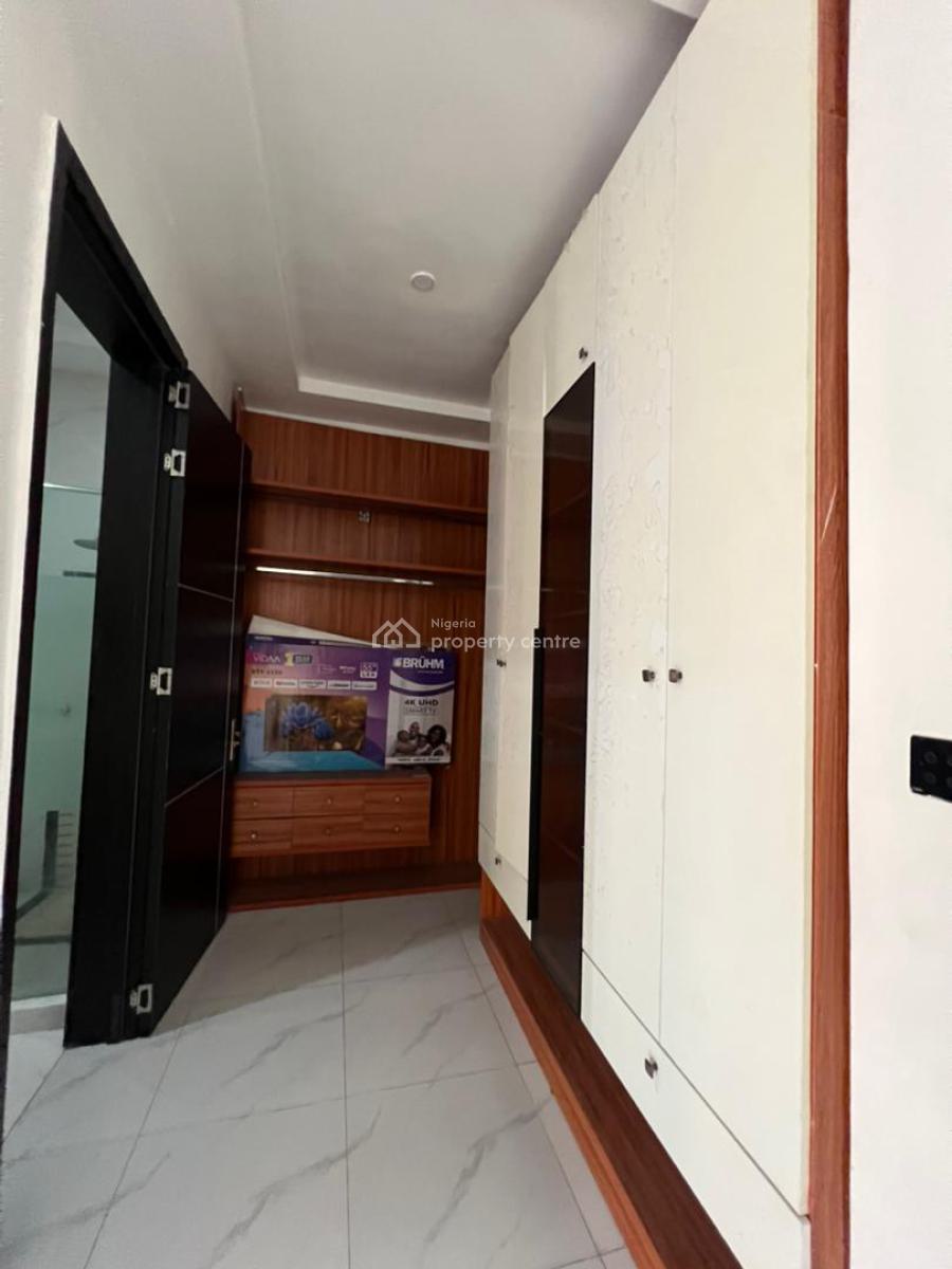 Classic 4 Bedroom Terrace Duplex with Pool and Gym in a Secure Estate, Orchid, Lekki, Lagos, Terraced Duplex for Sale