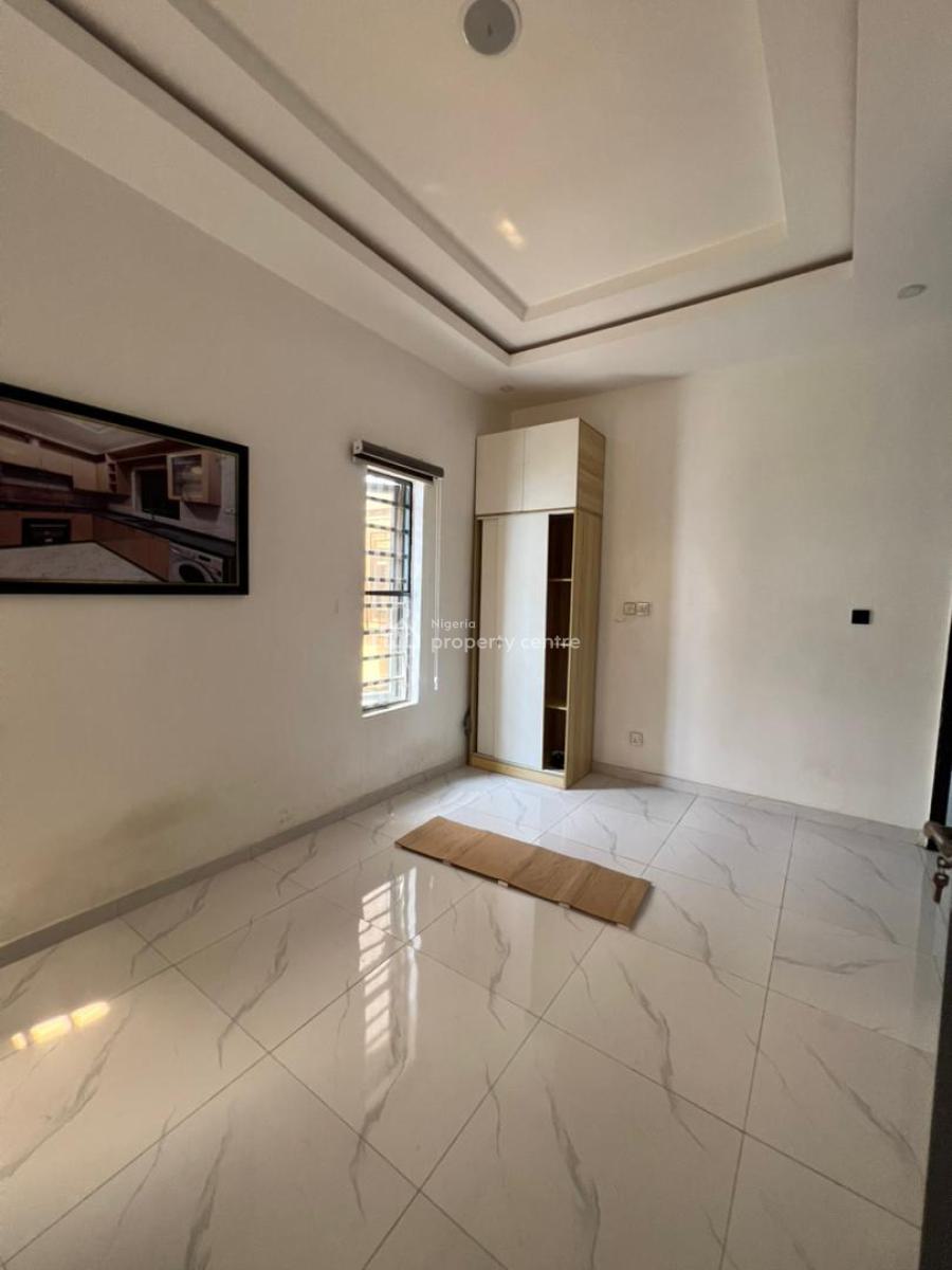 Classic 4 Bedroom Terrace Duplex with Pool and Gym in a Secure Estate, Orchid, Lekki, Lagos, Terraced Duplex for Sale